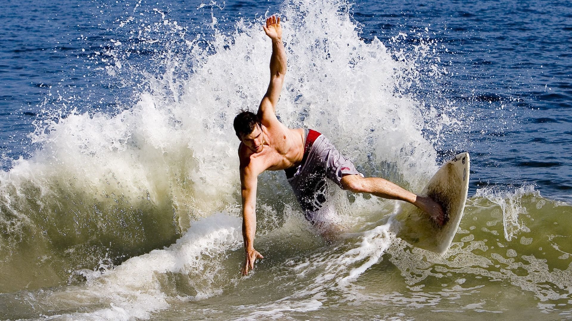 “龙泉驿区东安湖赛场：全新运动项目迎接全球观众”