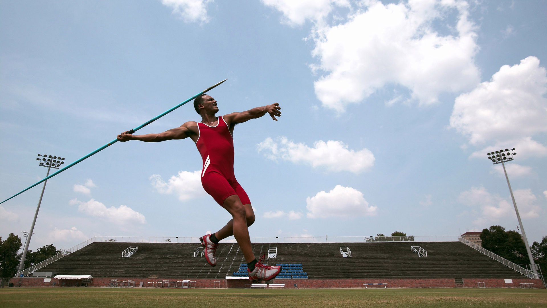 全国青少年铁人三项比赛在武汉成功举办，全国铁人三项冠军是谁