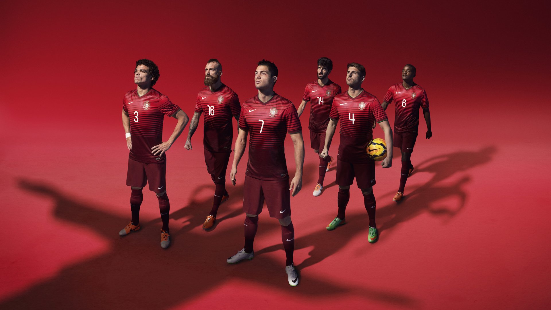 开云体育中国-转身提前收腿技术成胜负分水岭，转身后蹬腿教学